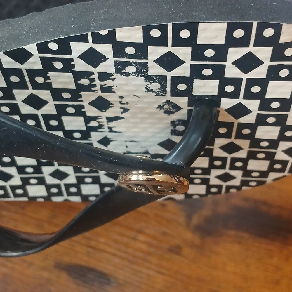 Tory Burch Black and White Logo Flip Flop Sandals with Gold Emblem